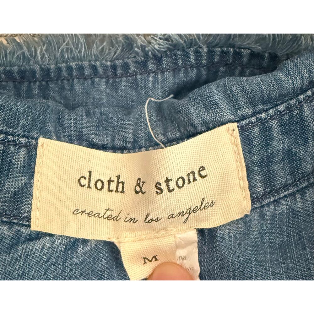 Cloth & Stone Women’s Denim Button up Shirt